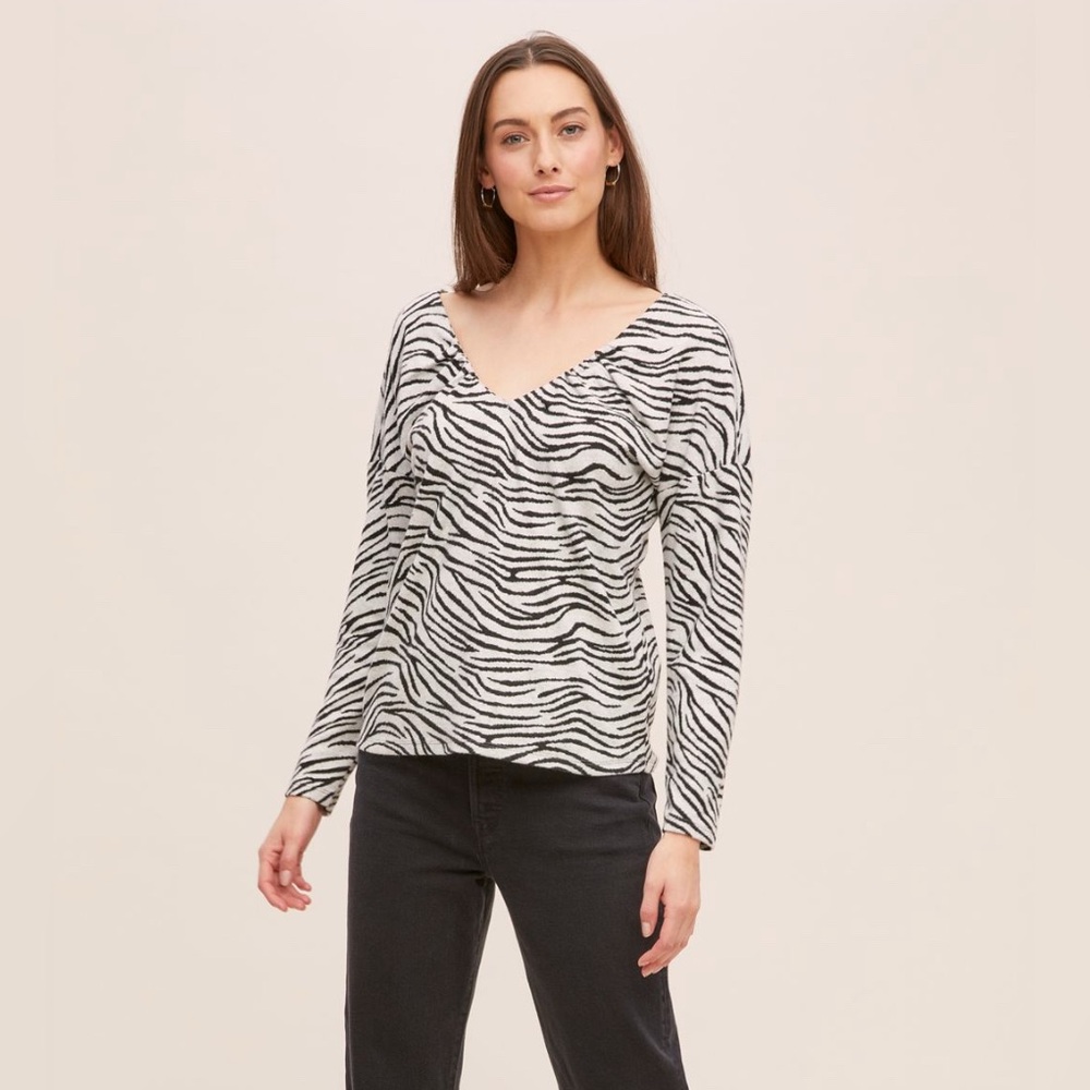 MAEVE Anthropologie Taylor Zebra-Striped Pullover Soft Black White NWT Size XS - Picture 10 of 10